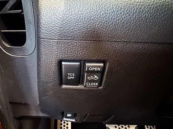 Nissan 350 Z - Thumbnail 24