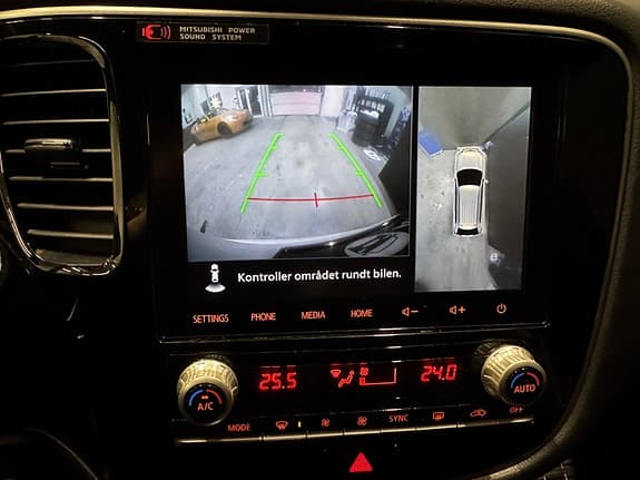 Mitsubishi Outlander - Thumbnail 19