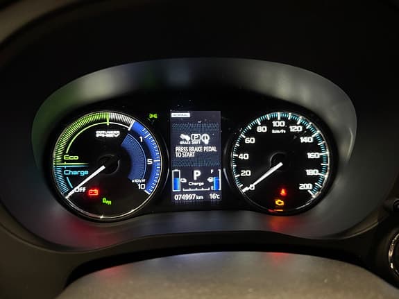 Mitsubishi Outlander - Thumbnail 18