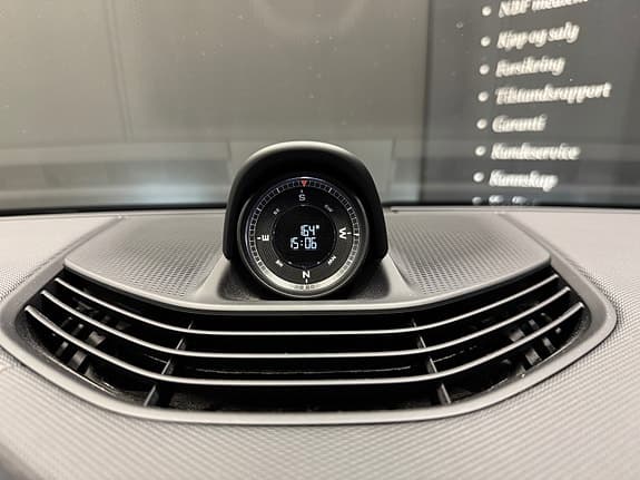 Porsche Taycan Cross Turismo - Thumbnail 31