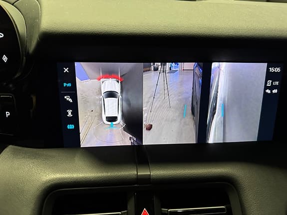 Porsche Taycan Cross Turismo - Thumbnail 23