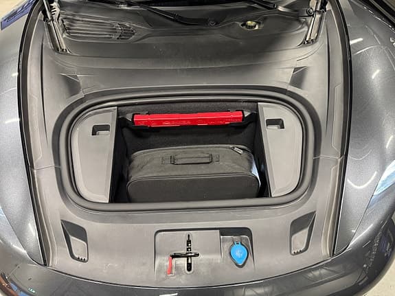 Porsche Taycan Cross Turismo - Thumbnail 41