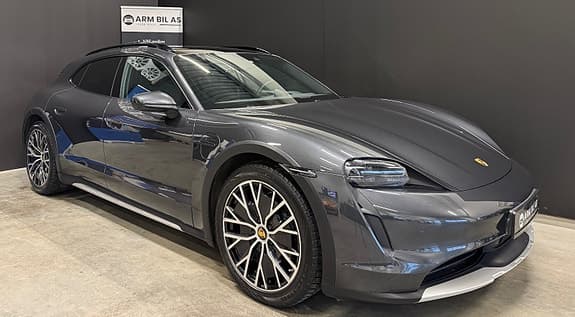 Porsche Taycan Cross Turismo - Thumbnail 3