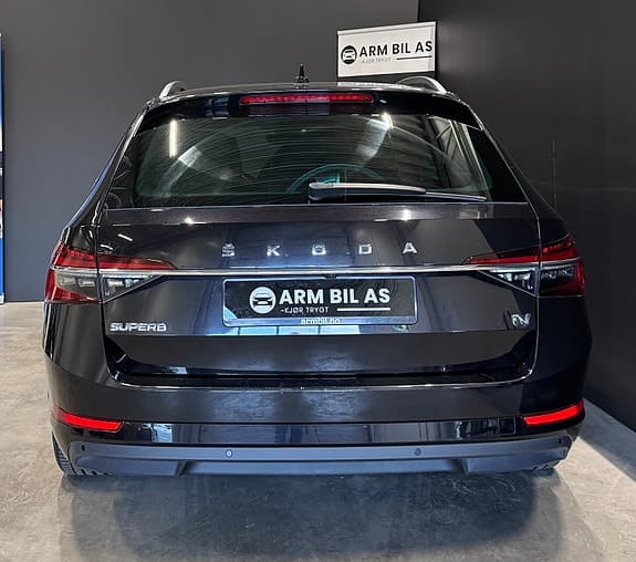 Skoda Superb - Thumbnail 13