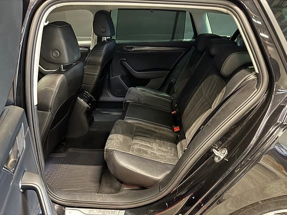 Skoda Superb - Thumbnail 15