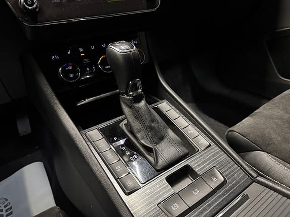 Skoda Superb - Thumbnail 26