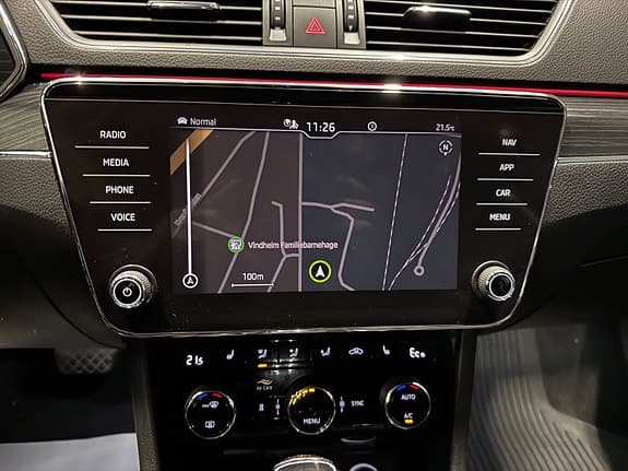 Skoda Superb - Thumbnail 21