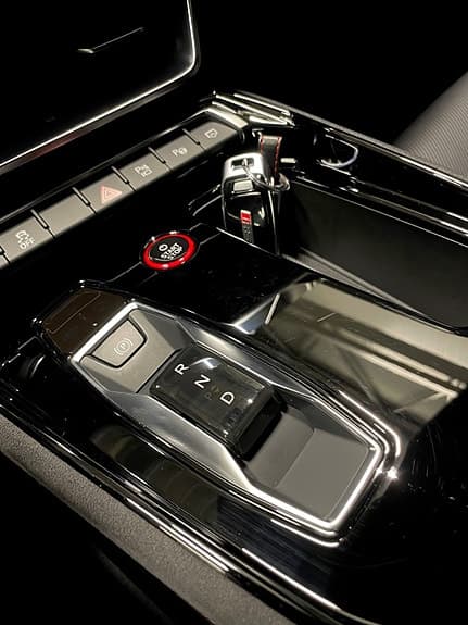 Audi e-tron GT RS - Thumbnail 22