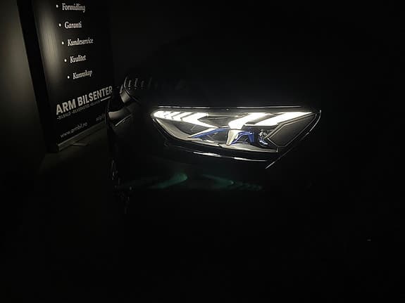 Audi e-tron GT RS - Thumbnail 33