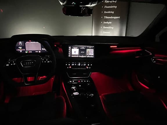 Audi e-tron GT RS - Thumbnail 18