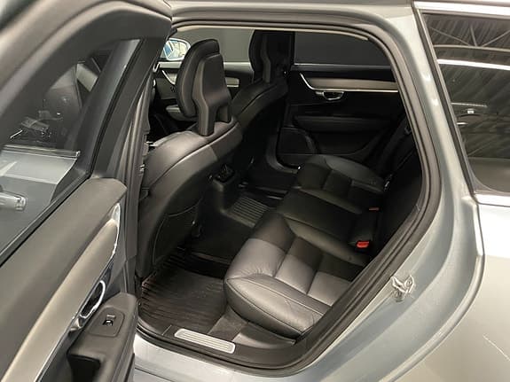 Volvo V90 - Thumbnail 16