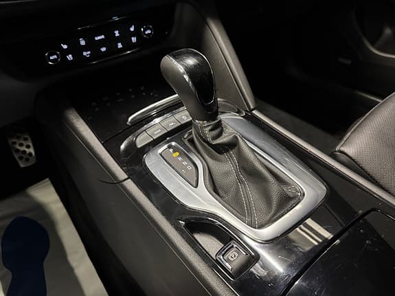 Opel Insignia - Thumbnail 16