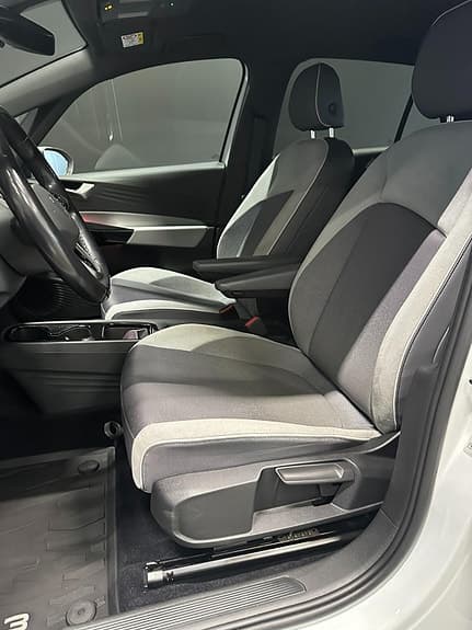 Volkswagen ID.3 - Thumbnail 11