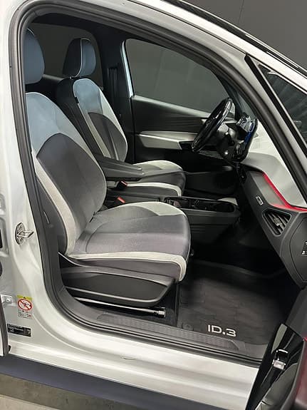 Volkswagen ID.3 - Thumbnail 13