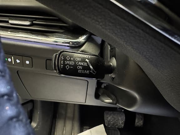 Skoda Enyaq - Thumbnail 25