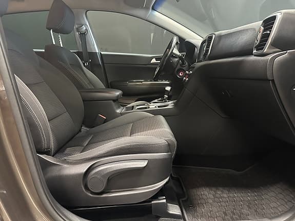 Kia Sportage - Thumbnail 14