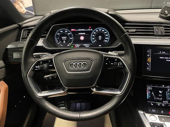 Audi e-tron Sportback - Thumbnail 18