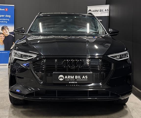 Audi e-tron Sportback - Thumbnail 2