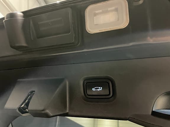 Hyundai Ioniq 5 - Thumbnail 29