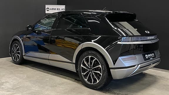 Hyundai Ioniq 5 - Thumbnail 9