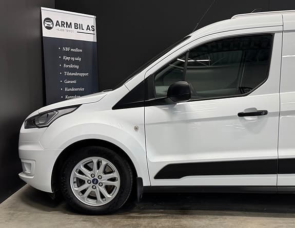 Ford Transit Connect - Thumbnail 8