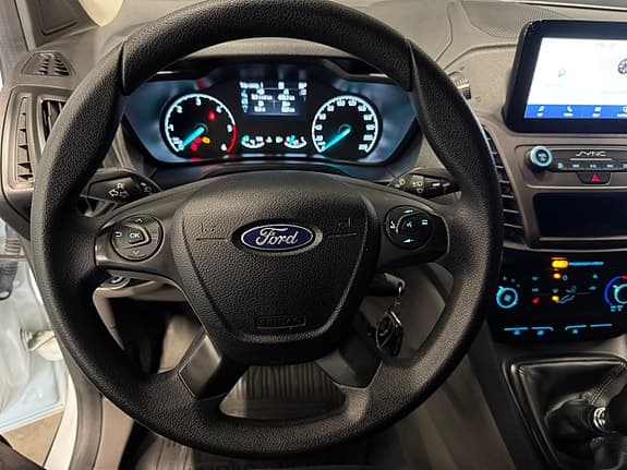 Ford Transit Connect - Thumbnail 21