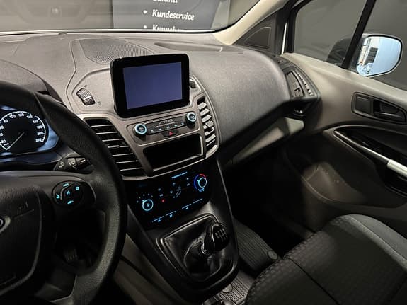 Ford Transit Connect - Thumbnail 16