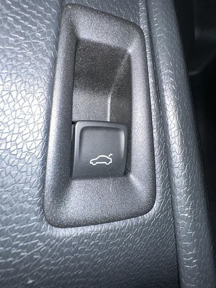 Volkswagen ID.4 - Thumbnail 34