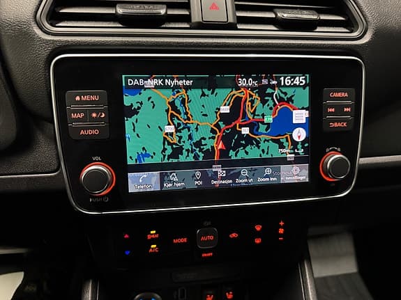 Nissan Leaf - Thumbnail 22