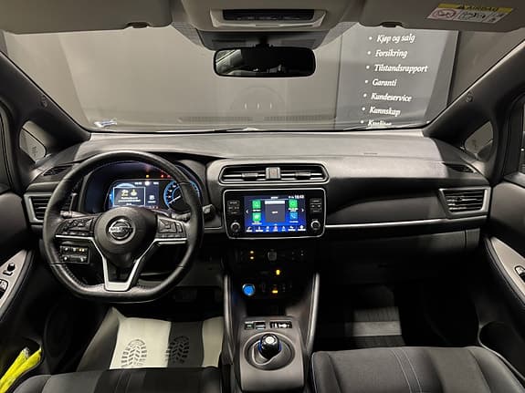 Nissan Leaf - Thumbnail 14