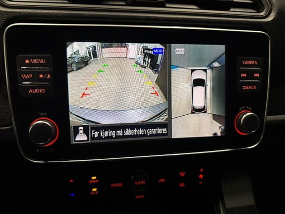 Nissan Leaf - Thumbnail 20