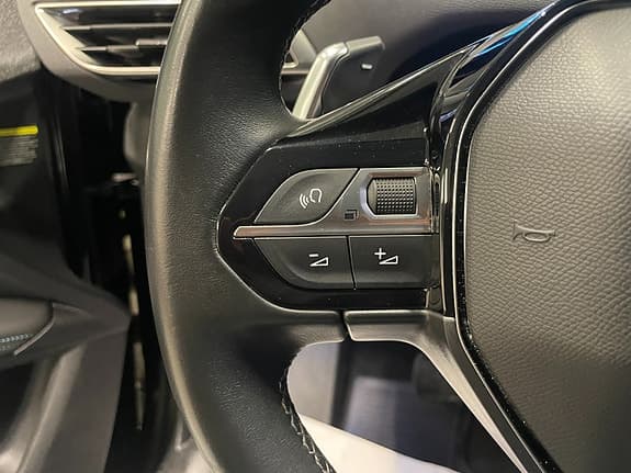 Peugeot 3008 - Thumbnail 20